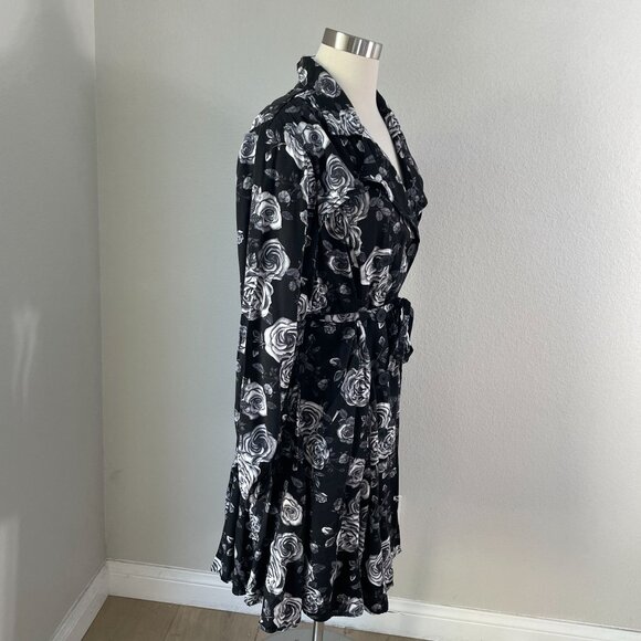 Torrid Womens Plus 1X Old Hollywood Floral Black Trench Coat Jacket - Picture 4 of 13